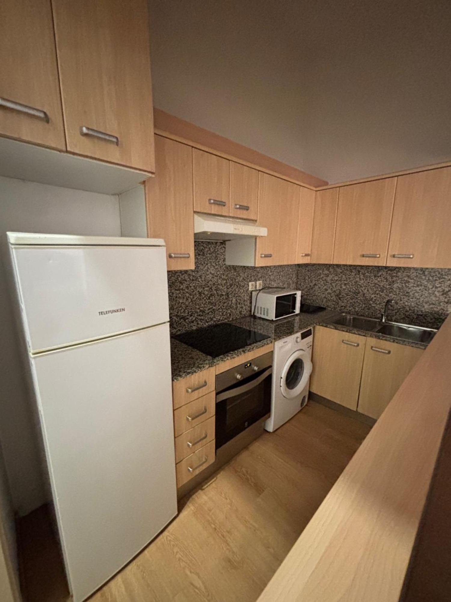 Urban Center Apartments Таррагона Экстерьер фото